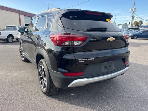 Used 2025 Chevrolet TrailBlazer LT AWD/4WD image 5