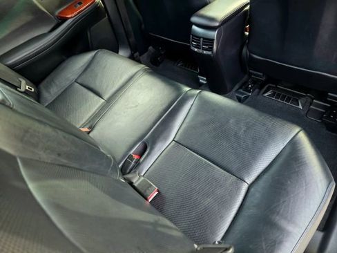 Used 2011 Lexus HS 250h image 33