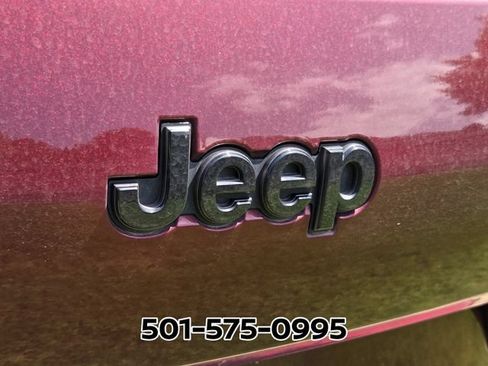Used 2023 Jeep Grand Cherokee L Laredo AWD/4WD image 11