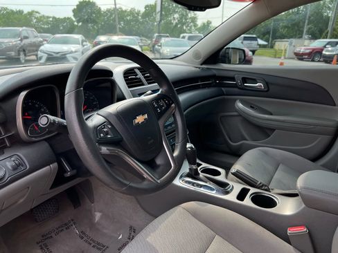 Used 2015 Chevrolet Malibu LS w/ Protection Package image 10