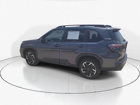 Used 2026 Subaru Forester Limited AWD/4WD image 7