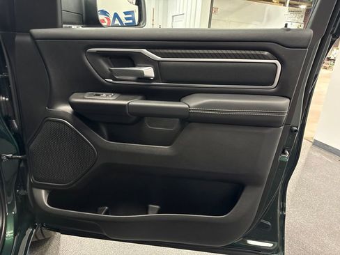 New 2026 RAM 1500 4x4 Crew Cab image 39
