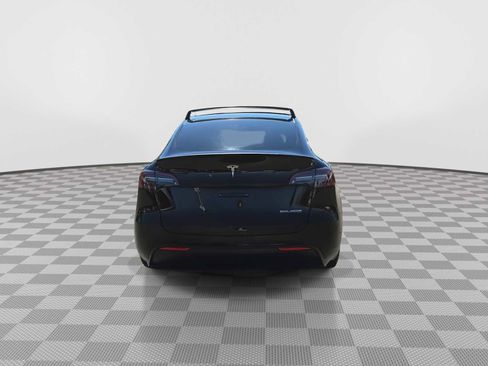 Used 2023 Tesla Model Y Performance AWD/4WD image 7