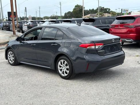 Used 2026 Toyota Corolla LE FWD image 3