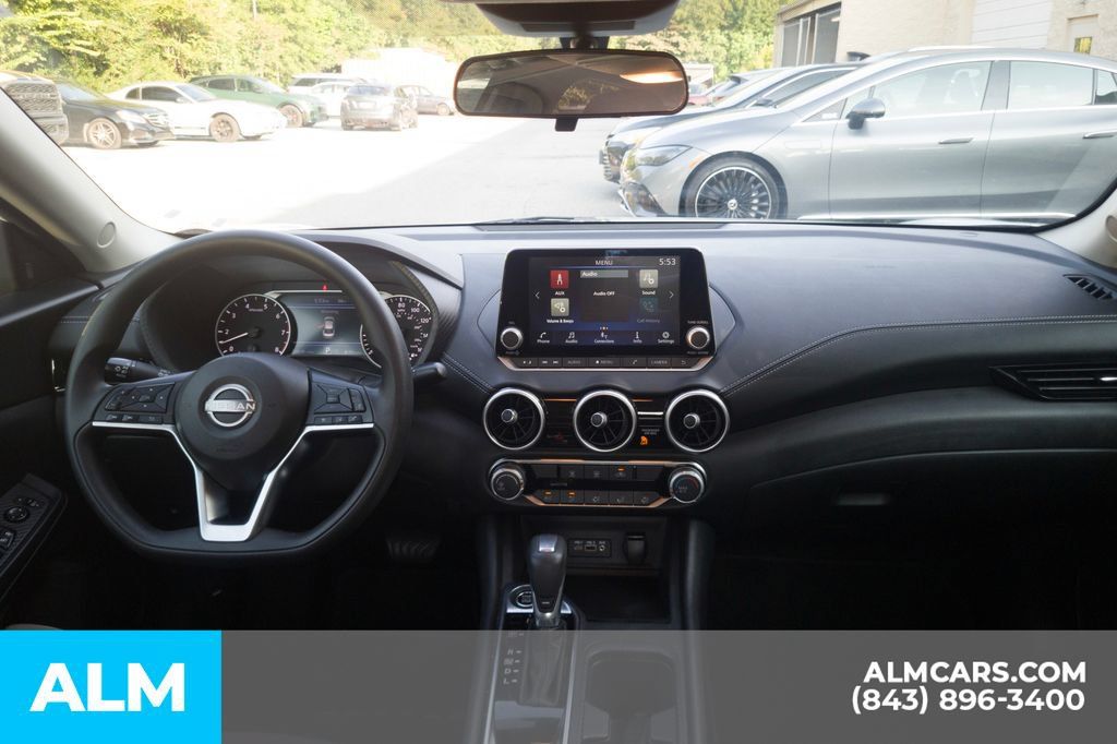 Used 2024 Nissan Sentra SV FWD image 20