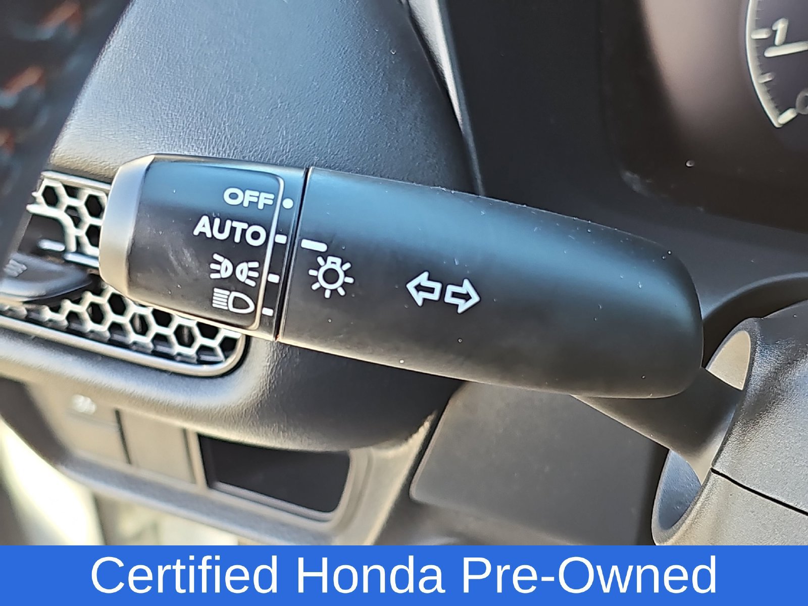 Used 2024 Honda HR-V Sport image 25