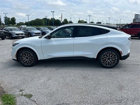 New 2025 Ford Mustang Mach-E Premium image 8