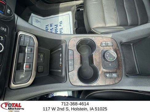 Used 2022 GMC Acadia Denali w/ LPO, Floor Liner Package AWD/4WD image 29