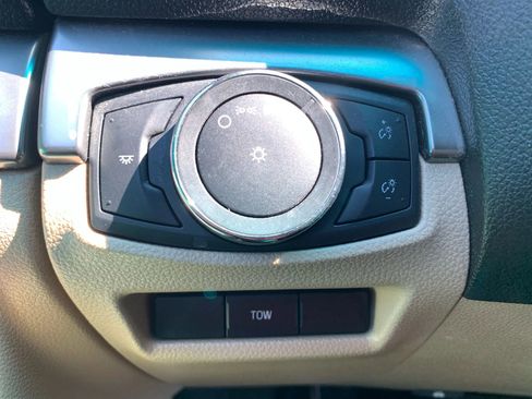 Used 2016 Ford Explorer 4WD image 17