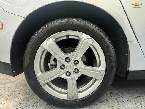 Used 2017 Chevrolet Volt LT w/ Comfort Package image 31