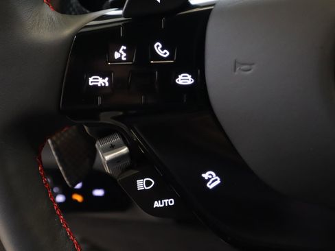 Certified 2025 Ferrari Purosangue image 30