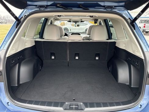 Used 2023 Subaru Forester Premium image 21