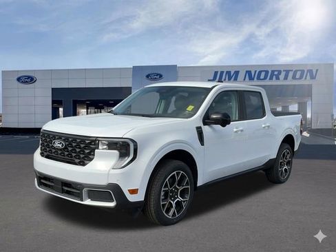 New 2025 Ford Maverick Lariat w/ 4K Tow Package image 9