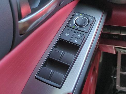 Used 2025 Lexus IS 500 w/ Accessory Package 2 RWD image 23