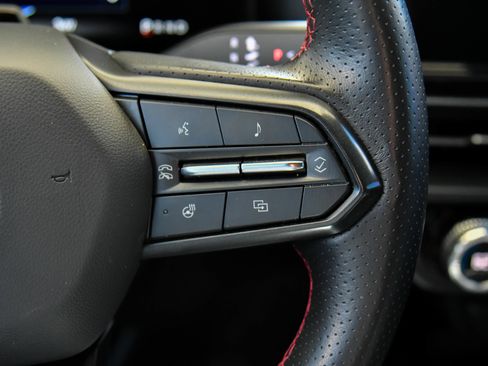 Used 2024 Acura ZDX Type S AWD/4WD image 38