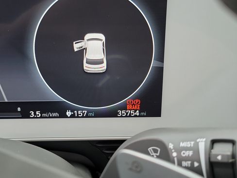 Certified 2023 Hyundai Ioniq 5 SEL w/ Cargo Package image 12