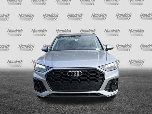 Used 2023 Audi Q5 2.0T Premium Plus w/ Premium Plus Package AWD/4WD image 3
