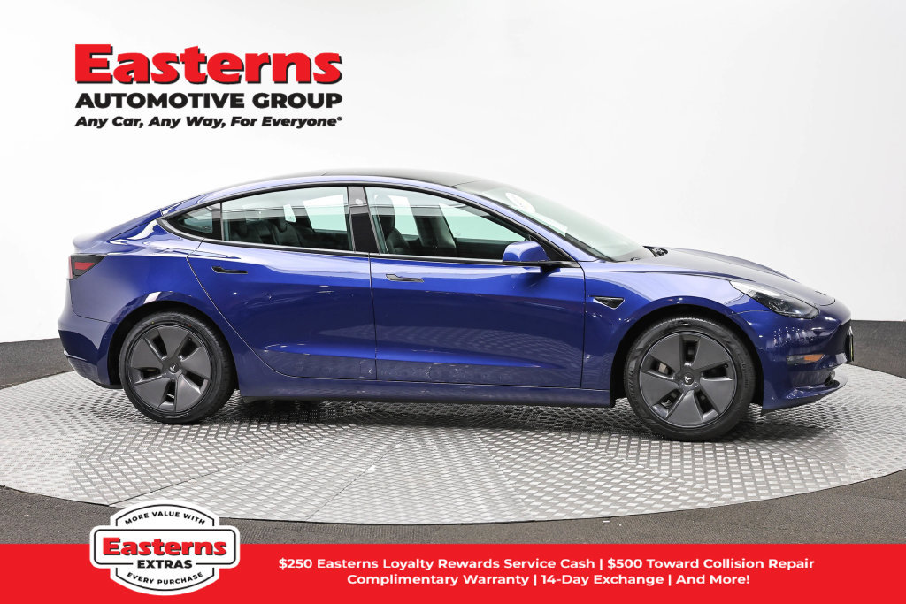 Used 2021 Tesla Model 3 Standard Range Plus RWD image 5