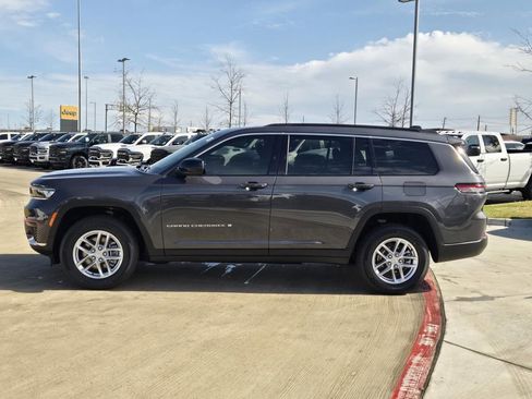 New 2025 Jeep Grand Cherokee L Laredo w/ Luxury Tech Group I image 2