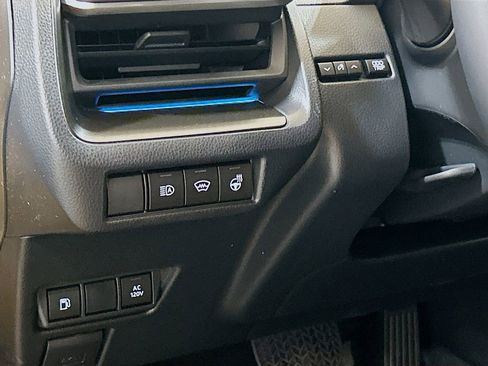 New 2026 Toyota Prius Plug-In Hybrid FWD image 8