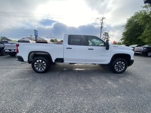 New 2025 Chevrolet Silverado 2500 Custom w/ Custom Value Package image 6