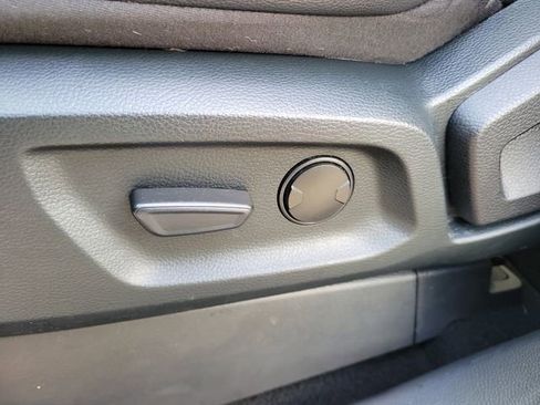 Used 2022 Ford Ranger Lariat w/ Equipment Group 501A High RWD image 12