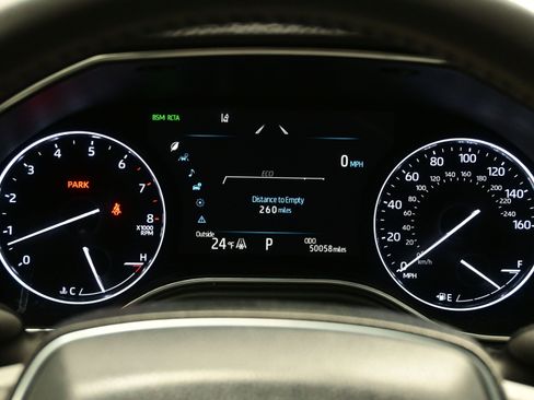 Used 2019 Toyota Avalon Limited image 25