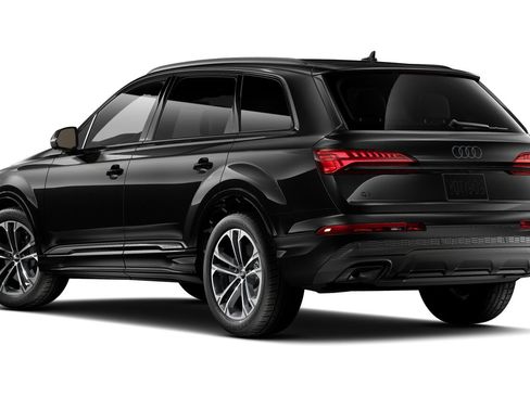 Certified 2026 Audi Q7 2.0T Premium AWD/4WD image 2
