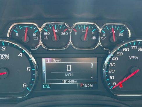 Used 2015 Chevrolet Tahoe LT image 25