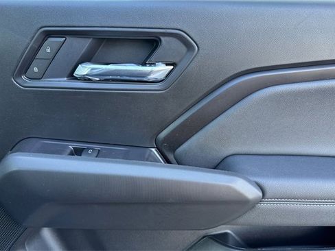 New 2025 GMC Canyon Elevation w/ Convenience Package image 19