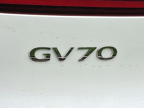New 2026 Genesis GV70 3.5T Sport Prestige AWD/4WD image 6