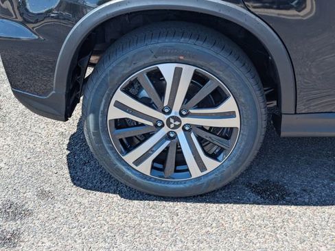 New 2025 Mitsubishi Outlander Sport ES image 5