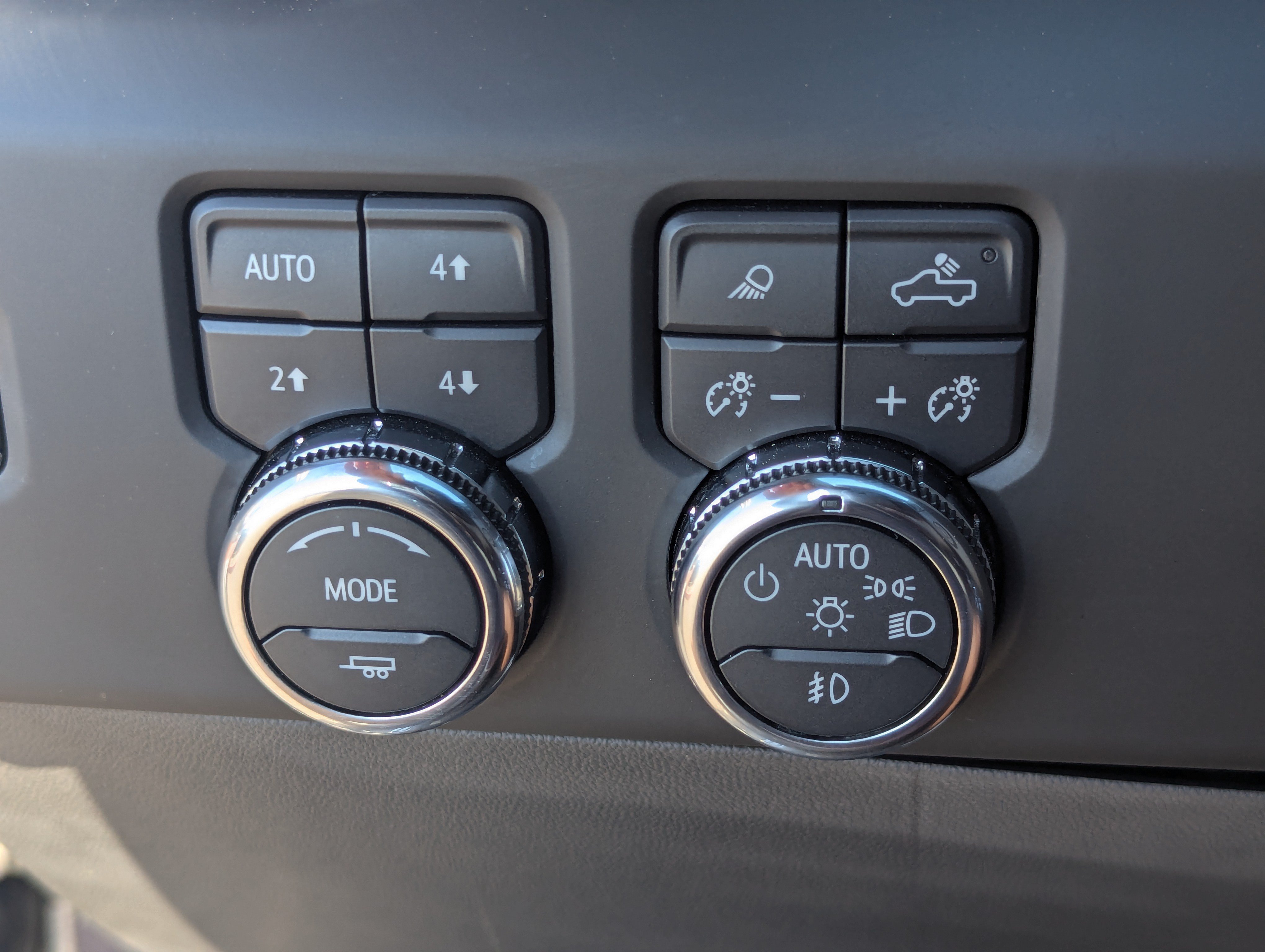 Used 2024 GMC Sierra 1500 Denali Ultimate AWD/4WD image 30
