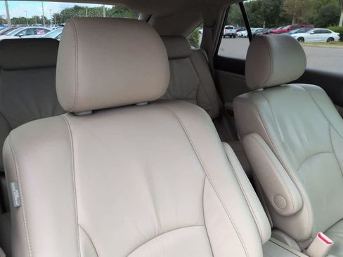 Used 2004 Lexus RX 330 w/ Premium Pkg FWD image 7