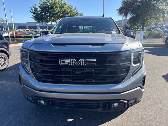 Used 2023 GMC Sierra 1500 Elevation w/ Elevation Premium Package AWD/4WD image 2