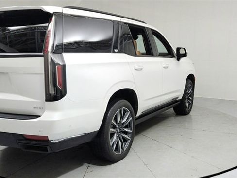 Certified 2023 Cadillac Escalade Sport w/ Touring Package image 5