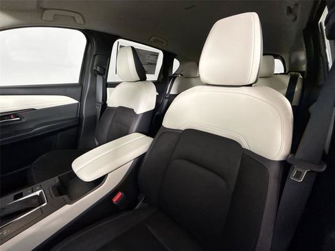 New 2026 MAZDA CX-5 Preferred AWD/4WD image 13