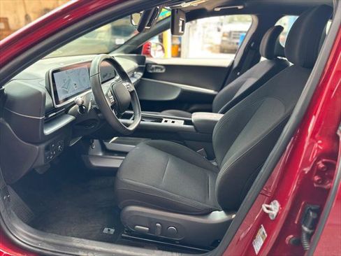 Used 2024 Hyundai Ioniq 6 SE RWD image 14