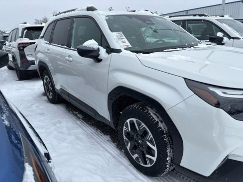 Used 2026 Subaru Forester Premium image 5