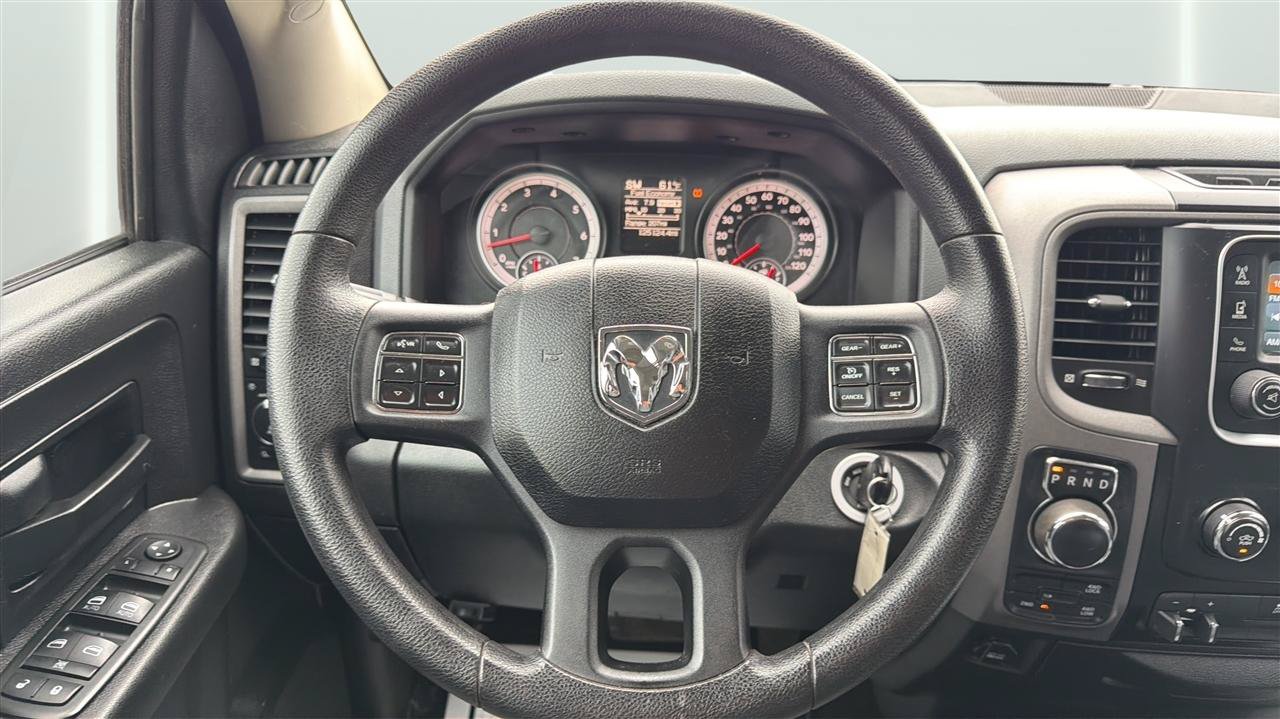 Used 2014 RAM 1500 Express AWD/4WD image 22