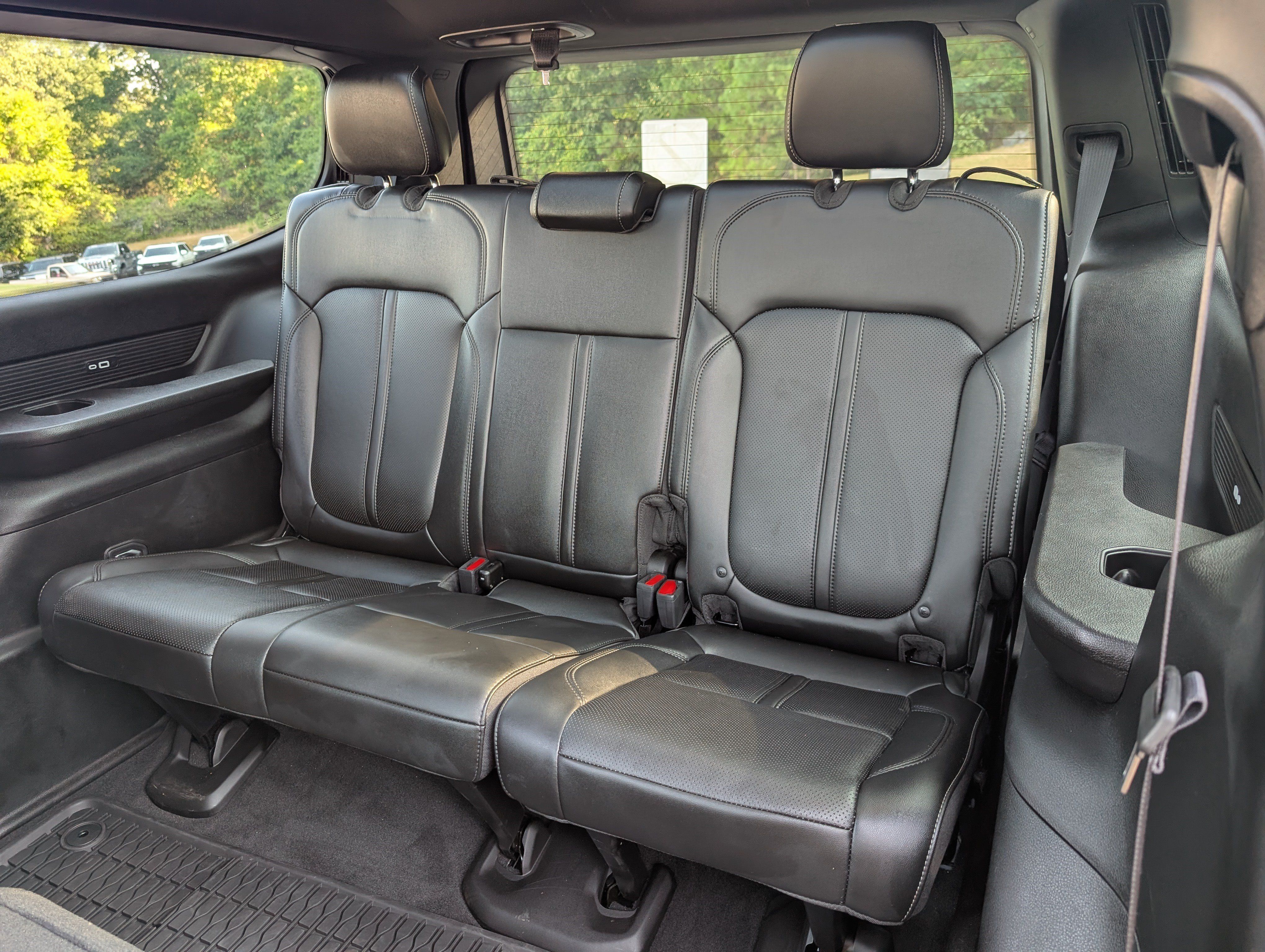 Used 2024 Jeep Wagoneer 4WD w/ Premium Group I image 19