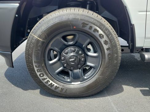 New 2026 RAM 2500 Tradesman w/ Bed Convenience Group AWD/4WD image 9