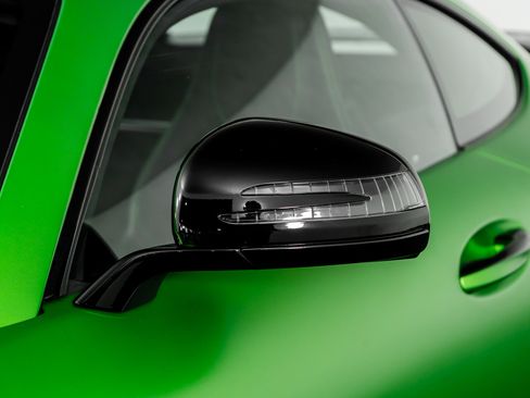 Used 2020 Mercedes-Benz AMG GT R image 27