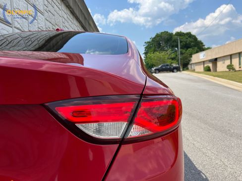 Used 2016 Chrysler 200 S w/ Comfort Group image 17