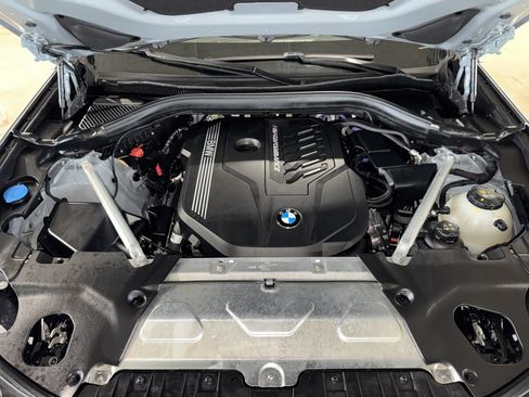 Used 2024 BMW X4 M40i w/ Premium Package AWD/4WD image 35