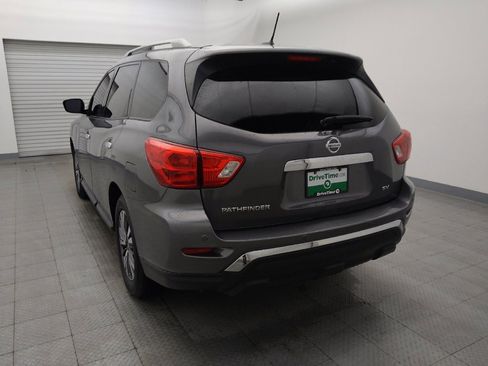 Used 2017 Nissan Pathfinder SV FWD image 6