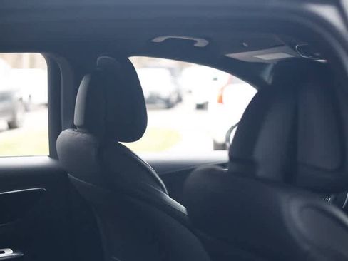 Certified 2025 Mercedes-Benz GLC 300 GLC 300 image 22