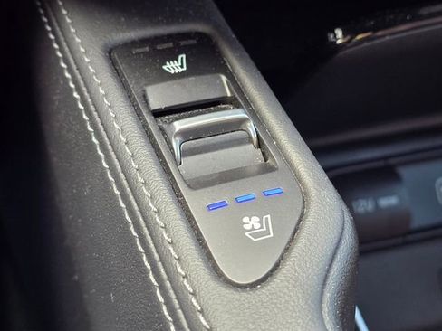 Used 2021 Kia Telluride SX w/ SX Prestige Package image 40