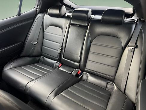 Used 2021 Kia Stinger GT2 image 20