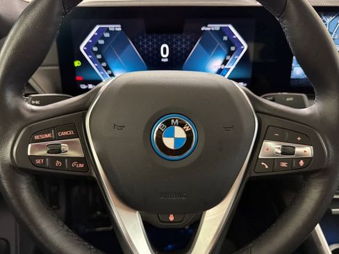 Used 2023 BMW i4 eDrive35 w/ Premium Package image 23